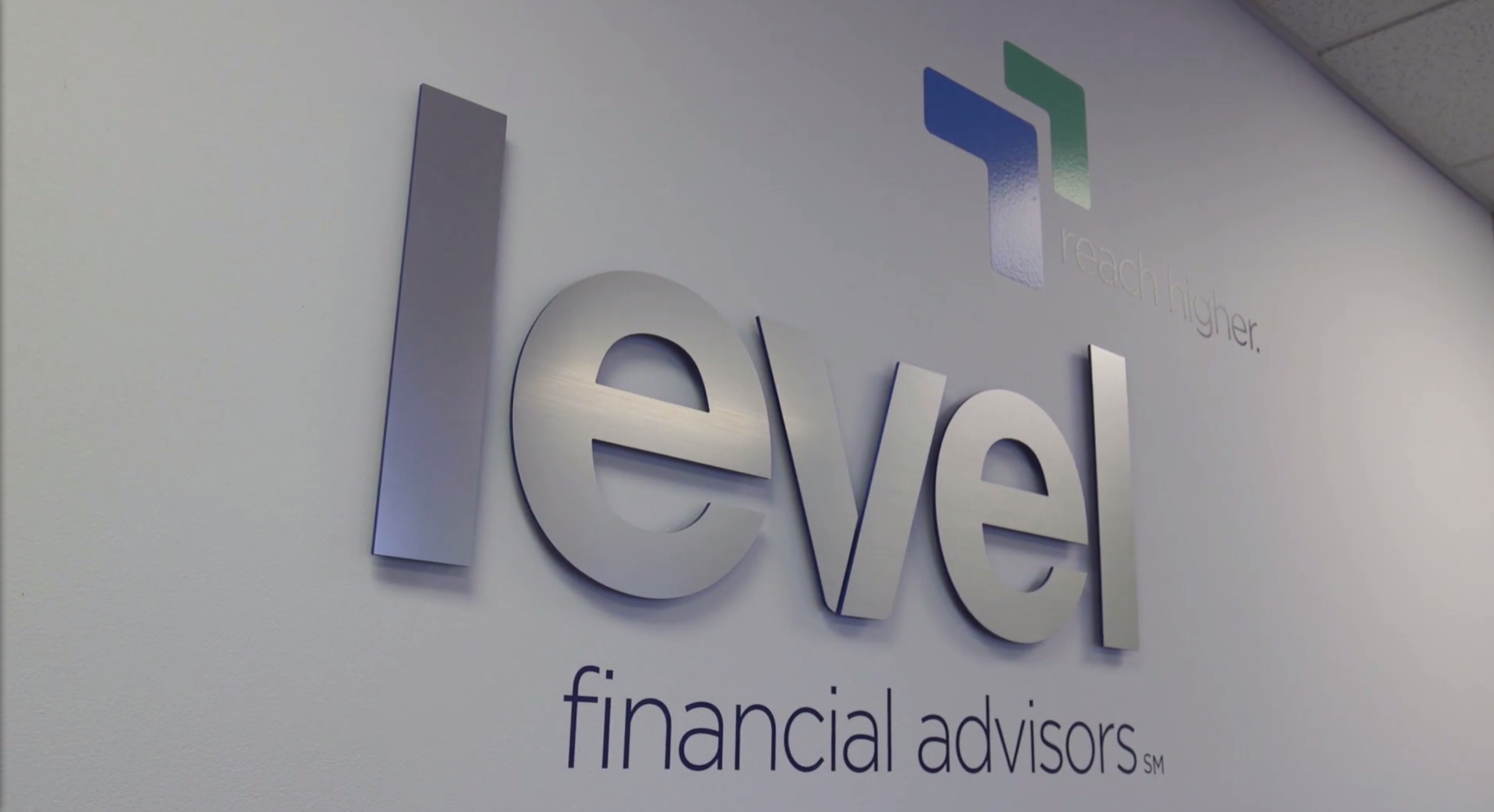 Level Financial Advisors logo